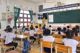 Ðề án “Ðưa Tiếng Anh trở thành ngôn ngữ thứ hai trong trường học”: Cần cân nhắc điều kiện triển khai