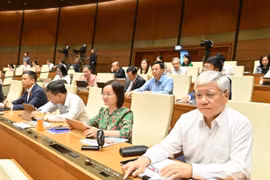 Quốc hội chốt tăng trưởng GDP năm 2026 phấn đấu từ 10% trở lên