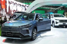 Xe hybrid giảm giá mạnh, ngay trước thềm điều chỉnh thuế tiêu thụ đặc biệt