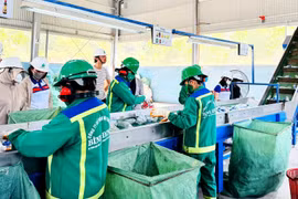 Tăng cường xử lý rác thải bằng công nghệ hiện đại