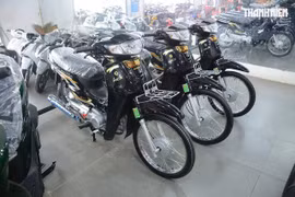 3 mẫu xe máy nhập khẩu giá cả trăm triệu đồng vừa cập bến Việt Nam