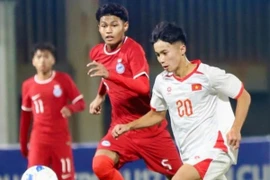 U17 Việt Nam thắng đậm U17 Singapore