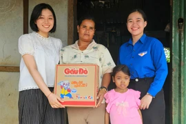 Cô gái trẻ và hành trình lan tỏa việc tử tế