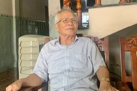 Giữ mãi ngọn lửa hồng cách mạng
