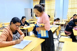 Thắp sáng hành trình tìm con chữ