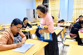 Thắp sáng hành trình tìm con chữ