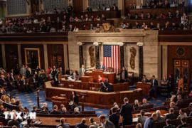 Quốc hội Mỹ cân nhắc luật chính sách quốc phòng với mức chi kỷ lục