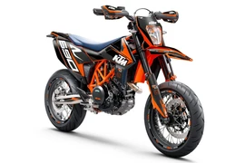 KTM 690 SMC R: "Ông hoàng đường phố và địa hình" với giá 609 triệu đồng