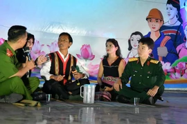 Tiểu phẩm tuyên truyền phòng - chống các hành vi xuất, nhập cảnh trái phép. 