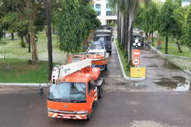 Trong ngày 5-11, lực lượng quân đội bắt đầu cơ động lực lượng, phương tiện về các địa bàn xung yếu.