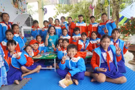 Báo Sài Gòn Giải Phóng cùng các đơn vị tài trợ bàn giao công trình “Thư viện xanh” cho Trường Tiểu học Mỹ Cát (xã An Lương) ngày 1-11.