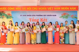 Phường Quy Nhơn Nam trao giải Hội thi giáo viên dạy giỏi và giáo viên chủ nhiệm lớp giỏi năm học 2025-2026