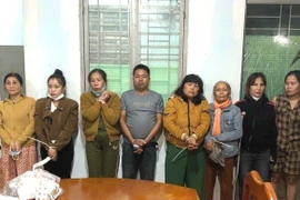 Xóa tụ điểm cờ bạc có nhiều phụ nữ tham gia.