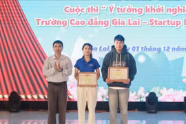 Trường Cao đẳng Gia Lai trao giải cuộc thi “Startup Kite”