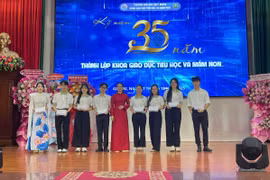 Khoa Giáo dục Tiểu học và Mầm non (Trường Đại học Quy Nhơn) kỷ niệm 35 năm thành lập 