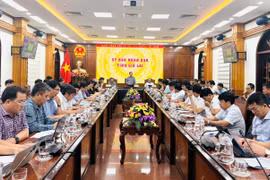 Quang cảnh cuộc họp về công tác chuẩn bị ứng phó với cơn bão Kalmaegi.