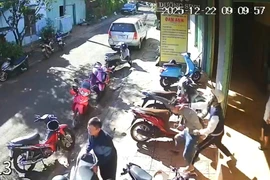 Không chịu trả nợ còn đánh người