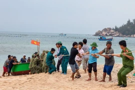 Lực lượng quân đội chủ động ứng phó với bão Kalmaegi.