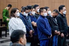 Nguyên Chánh án Tòa án nhân dân huyện Đak Đoa lãnh án 15 tháng tù treo vì chạy án 