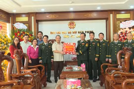 Phó Bí thư Tỉnh ủy Châu Ngọc Tuấn thăm, chúc mừng Ban Chỉ huy BĐBP tỉnh Gia Lai nhân ngày 22-12.