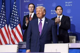 Tổng thống Donald Trump tuyên bố Mỹ cam kết chi 10 tỷ USD cho Hội đồng Hòa bình