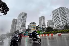 Miền Bắc mưa kéo dài, miền Trung đón mưa to