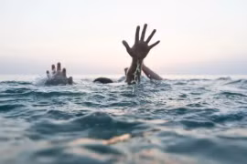 Đắk Lắk: Nhóm học sinh rủ nhau tắm sông, một em tử vong thương tâm