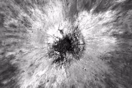 Một 'lỗ thủng' khổng lồ vừa xuất hiện trên Mặt Trăng