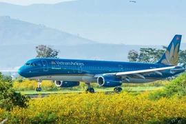 Hủy toàn bộ các chuyến bay đến Đà Lạt từ 4.3