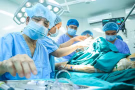 Lần đầu Việt Nam ghép tạng domino: Người nhận gan hiến lại, cứu thêm bệnh nhân