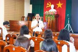 Hỗ trợ hộ kinh doanh áp dụng quy định thuế mới