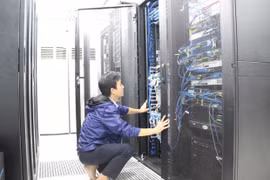 Thúc đẩy chuyển đổi số theo hướng thực chất, hiệu quả