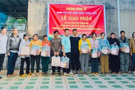Giảm nghèo bền vững, mang mùa xuân về vùng biên