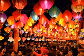 Khám phá những lễ hội lồng đèn nổi tiếng nhất tại châu Á