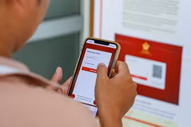 Trung tâm đăng kiểm cấp giấy chứng nhận kiểm định điện tử từ ngày 1-3