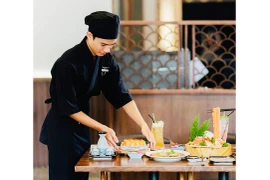 Người trẻ tích cực tìm việc làm thêm dịp Tết