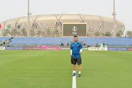 Chủ tịch CLB Quy Nhơn United Đinh Hồng Vinh: Tham gia huấn luyện để giữ “hơi thở” bóng đá đỉnh cao