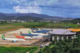 Đóng cửa sân bay Liên Khương từ hôm nay