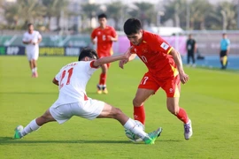 Đôi cánh tung hoành cảm hứng ở sân cỏ châu Á: Bùng nổ ngoạn mục trước Kyrgyzstan