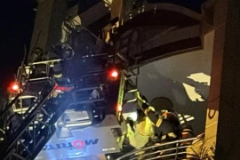 Cháy nhà 6 tầng ở trung tâm TPHCM, cứu được 5 người