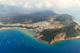 Mũi Vi Rồng: Từ truyền thuyết Cao Biền phá long mạch đến điểm check-in mê hoặc