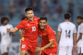 Việt Nam - Bangladesh: 'Song sát' Son - Hên còn dang dở