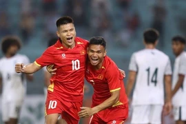 Việt Nam - Bangladesh: 'Song sát' Son - Hên còn dang dở