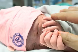 Công dân nhí đầu tiên năm 2026 tại Bệnh viện Phụ sản Trung ương