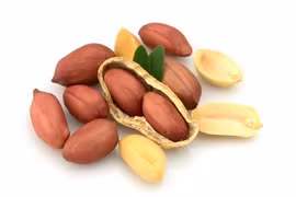 Tác dụng thú vị của đậu phộng lên thể chất người lớn tuổi