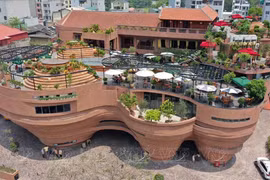 Bảo tàng gốm Bát Tràng sánh ngang tên lẫy lừng những công trình kiến trúc đẹp nhất thế giới