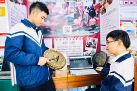 Bảo tồn cồng chiêng bằng công nghệ