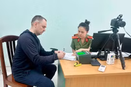 Kiểm soát chặt, xử lý nghiêm vi phạm xuất, nhập cảnh