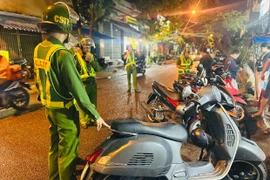 Chấn chỉnh lấn chiếm vỉa hè, lập lại trật tự đô thị