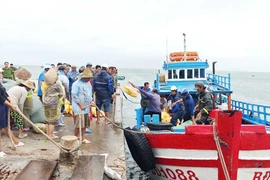 Niềm mong mỏi của người dân Nhơn Châu